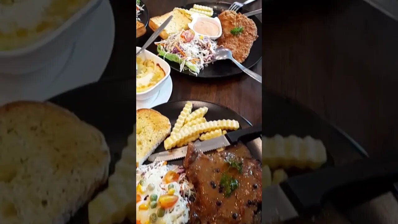 #Welcoming #Lunch #chatandchew #food