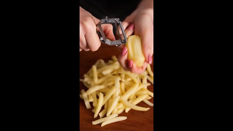 Simple ways to slice and peel fruits and vegetables! 😋🔥