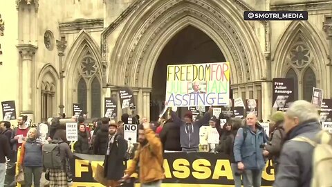 London outside the court