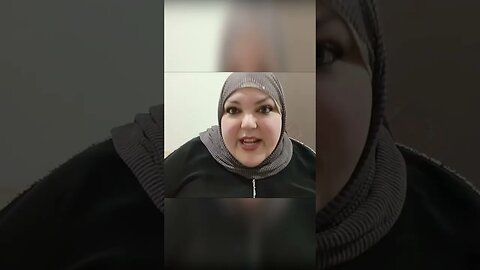 Foodie Beauty Calls HerSelf The Star Of Gorl World
