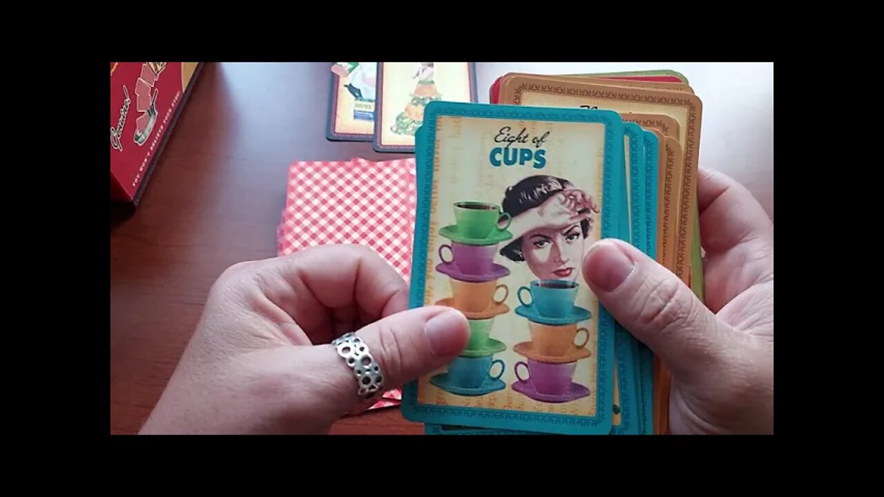 Walk-through of The Housewives Tarot by Paul Kepple and Jude Buffum