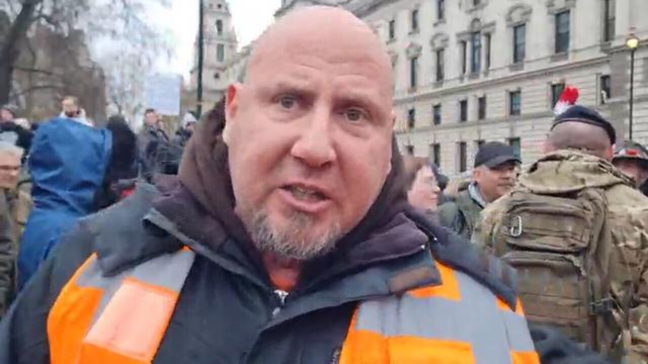 UK | Michael Chaves - Mad Mix Conspiracies