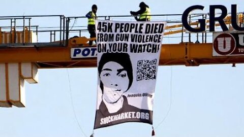 Father of Parkland Victim Climbs Crane Near White House