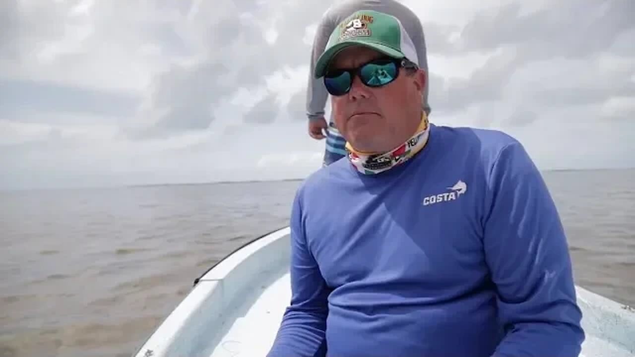 Wading the Flats vs Boat Fishing - Yellowdog Fly Fishing