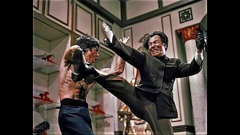 Cross kick Studio Films Bruce Lee Enter the Dragon