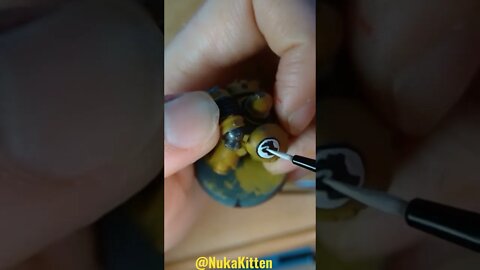 How to Paint Imperial Fists Symbol #shorts #warhammer40k #imperialfists