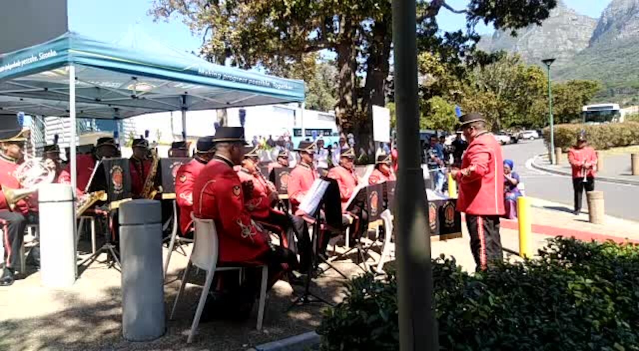 WATCH: Men aboard SS Mendi remembered at UCT ceremony (wSX)