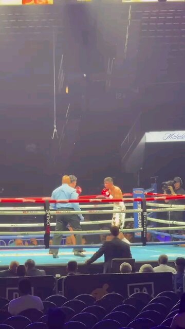Johnny Canas def. Joseph Cruz - Boxing Match Las Vegas