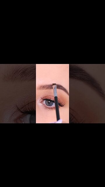 Eyebrow Tutorial trying NEW products #shorts