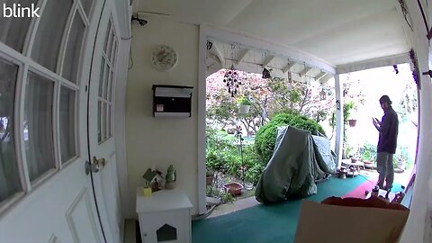 NORTH_VIDEO_DOOR_BELL_2023-05-04T14_27_48-0400.mp4