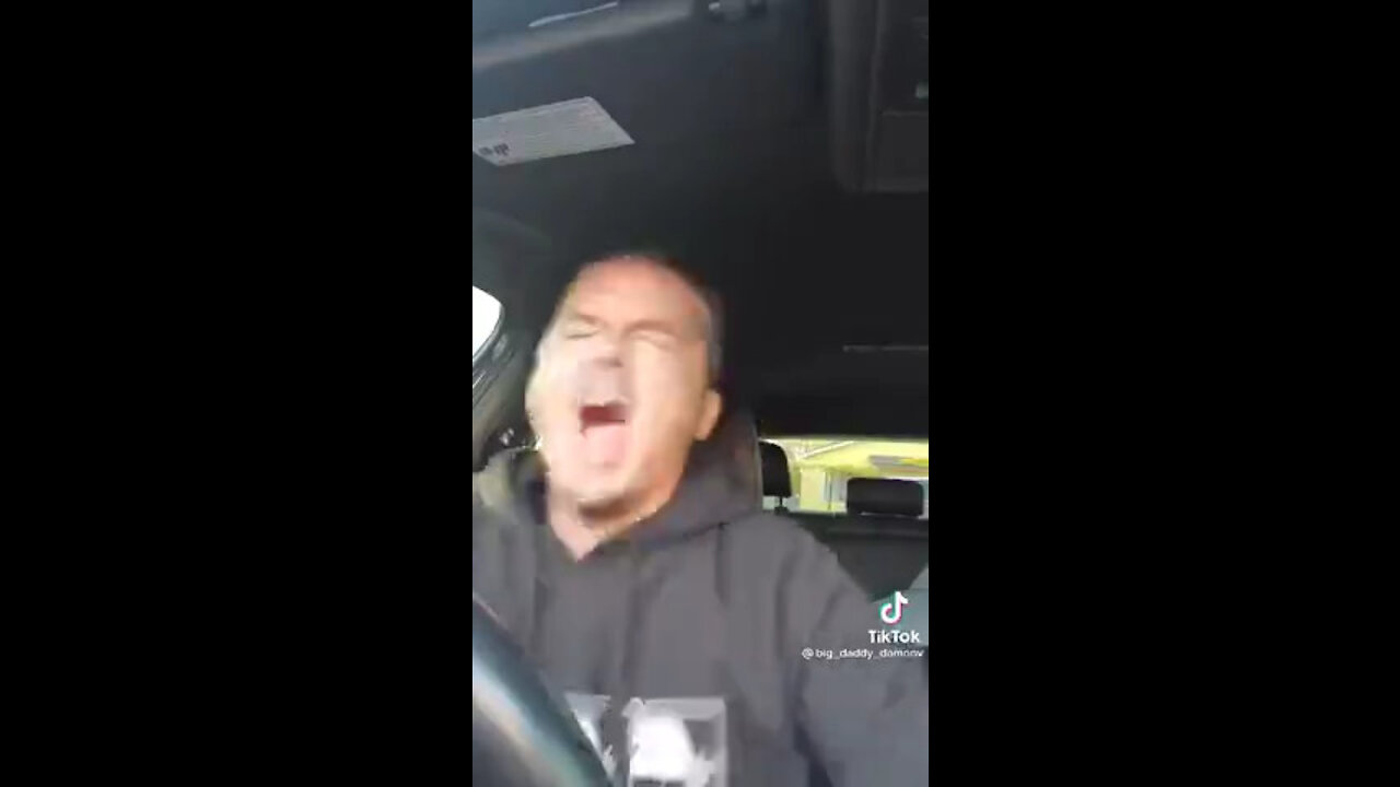 California Dad Loses His Shit Over Gavin Newsom's K-12 Mandatory Jab Mandate