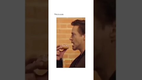 This.. This is legendary 😂 #shorts #shortsvideo #chrisevans #robertdowneyjr #elizabetholsen