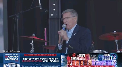 General Flynn shreds Kamala for telling the ‘Jesus is Lord’ protestor to leave her rally.