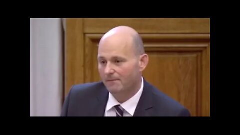Lars Boje grillede Søren Pape om konventioner der ødelægger Danmark med islams voldtægtskultur!