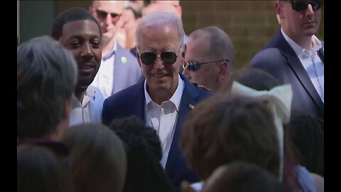 House Democrats Call on Biden to Drop Out of Race