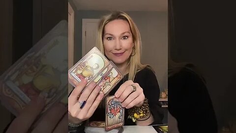 Daily Tarot Card Reading #tarot #tarotcards #tarotreader