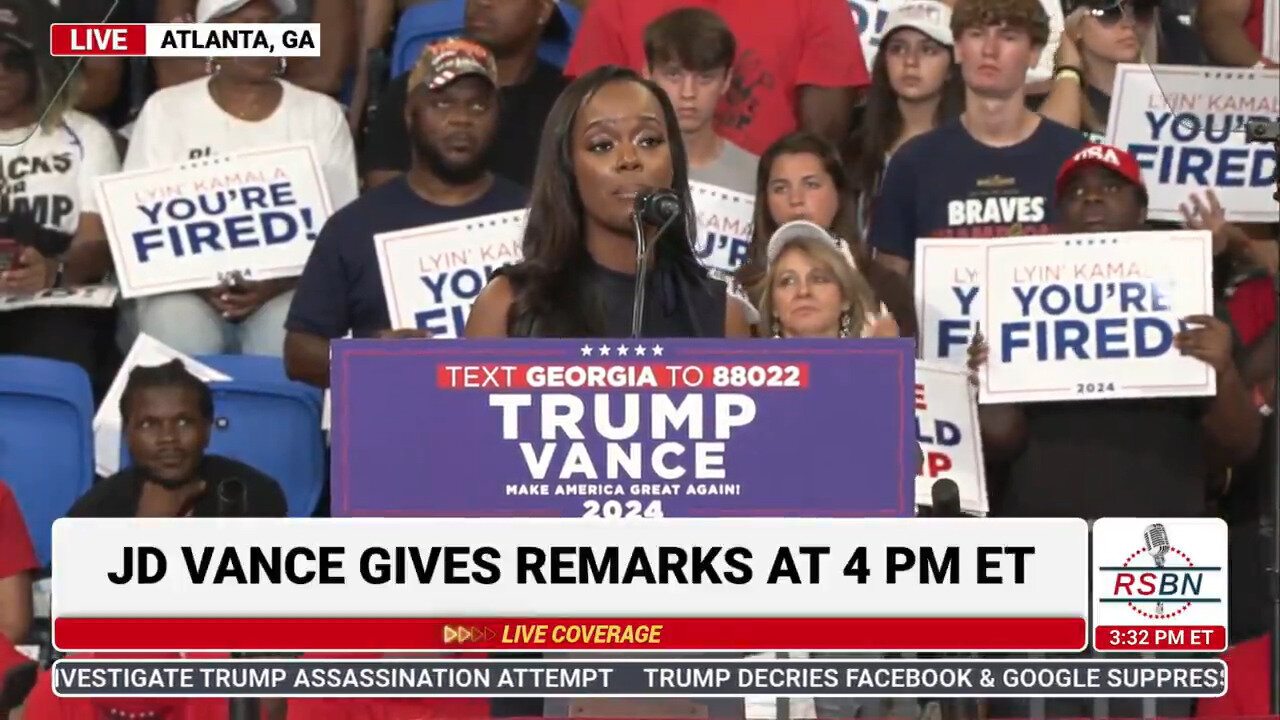 Intelligent Black Women Talking Real Issues At Trump Rally… & Trump Won't Put On A Fake Black Accent