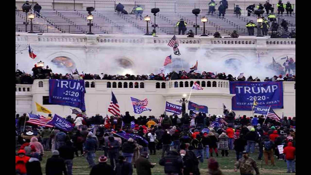 Jan. 6 Defendant Claims Swinging Flagpole Showed 'Restraint'