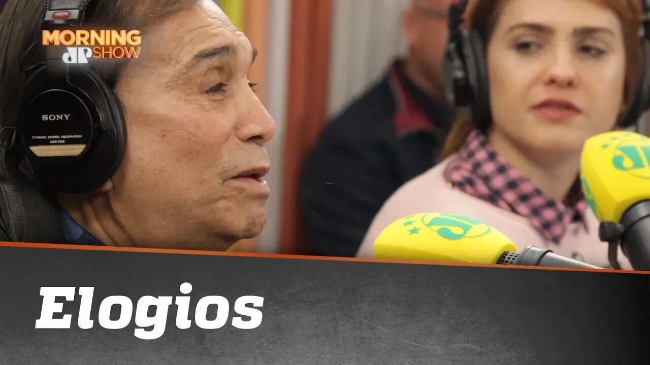 "Não sei se faço bem ou se é respeito", brinca Dedé sobre elogios