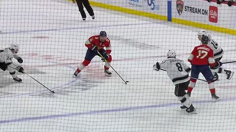 LAK@FLA: Bennett scores goal against Cam Talbot