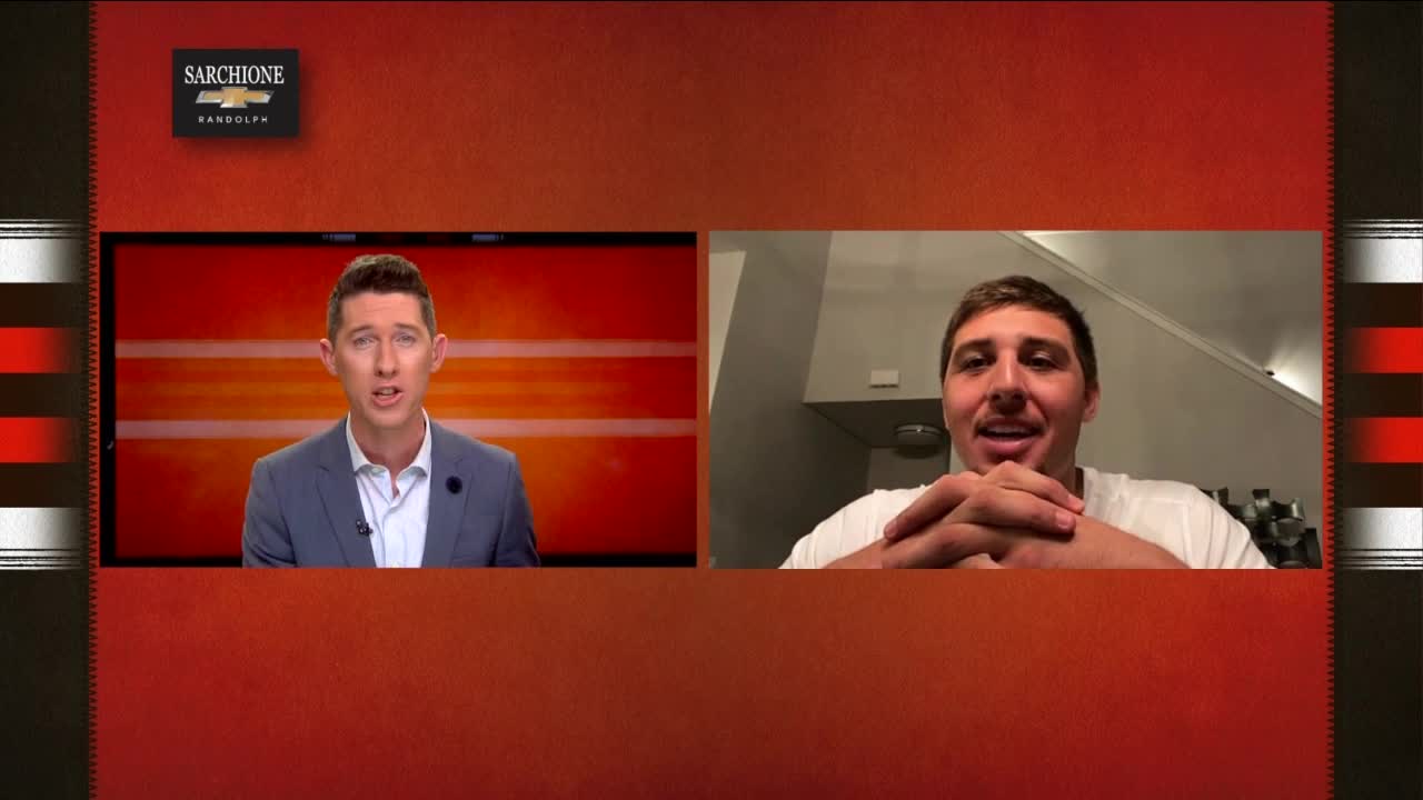 Hangin' With Hoop: Browns TE Austin Hooper talks wild weather, Nick Chubb, big play hypotheticals