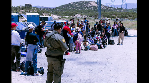 Denver To House Illegal Migrants In Elementary School, While NY Gives Illegals Thousands For Housing