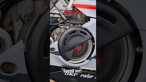 Ducati Panigale V4s modified start up walkaround