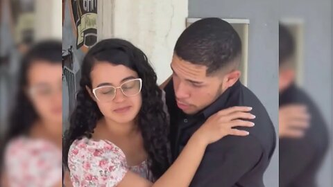 Homem ajuda uma mulher em seu momento mais difícil e recebe uma excelente oportunidade