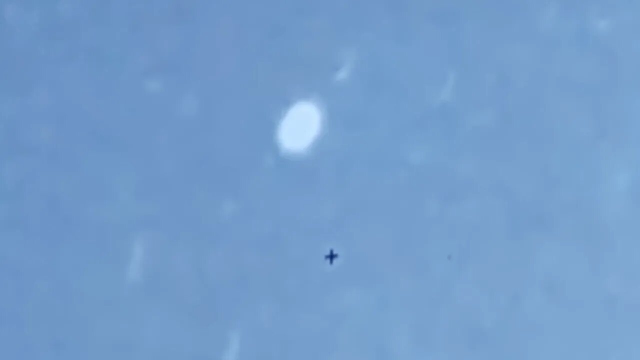 flashbacks, fly-by and multiple manuvering objects