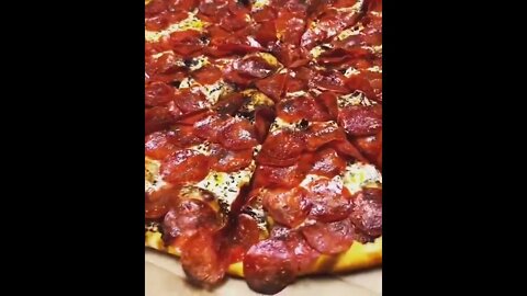 Black garlic pepperoni | @6ix.foods on IG 🍕😍 #shorts