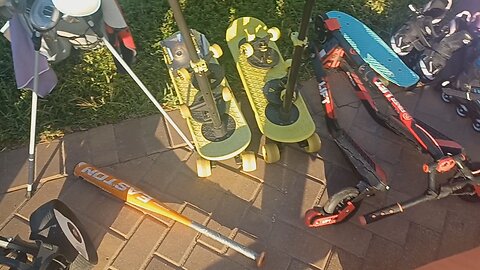 Garage Sailing 20241102
