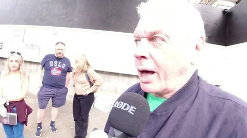 DAVID ICKE EXPLAINING SOLAR GEOENGEERING ( CHEMTRAILS), JOE JOHNSON REPORTS