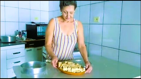 HOMEMADE BRITTLE MAKES 1.3KG #homemaderecipe #quickandeasyrecipes #economicalrecipes