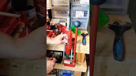 How to Seat a Bullet | Step 8 Reloading