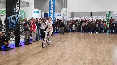 Girl Biker Performs - You Must See