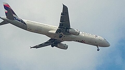 Airbus A321 PT-MXD coming from Guarulhos to Fortaleza