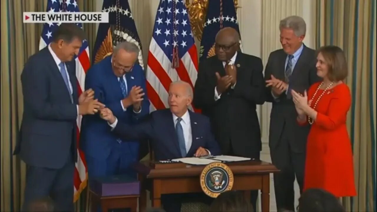 Joe Biden looks visibly touched by dementia in his latest public appearance