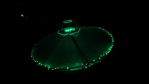 2000 Plus: The Flying Saucers