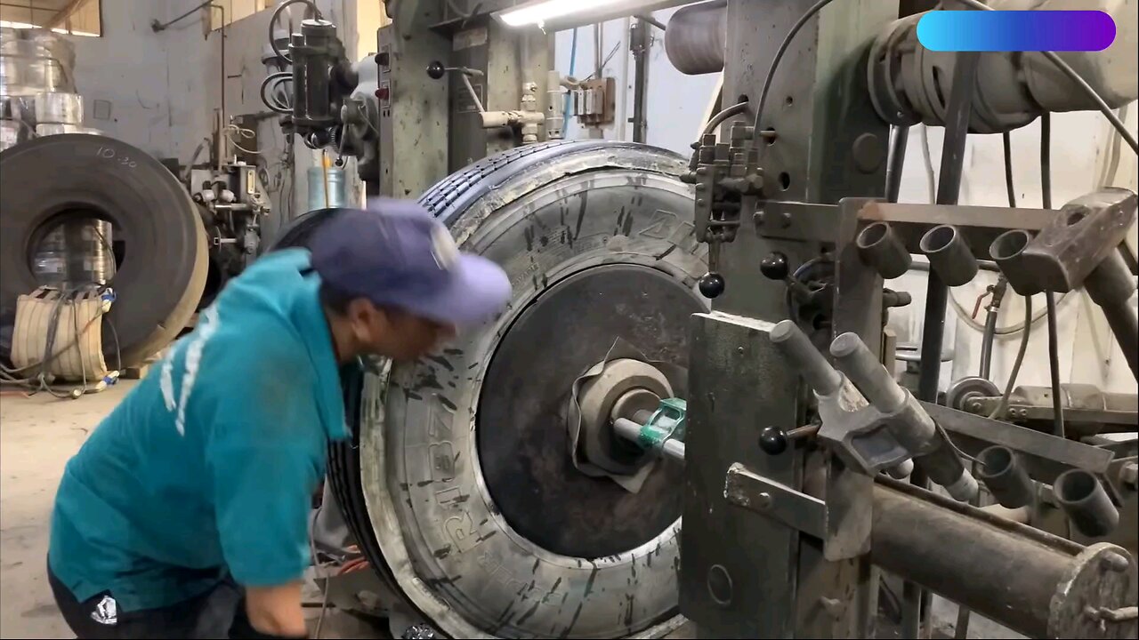 How to Change Ringtread on Tire Casing. Incredible Process!!