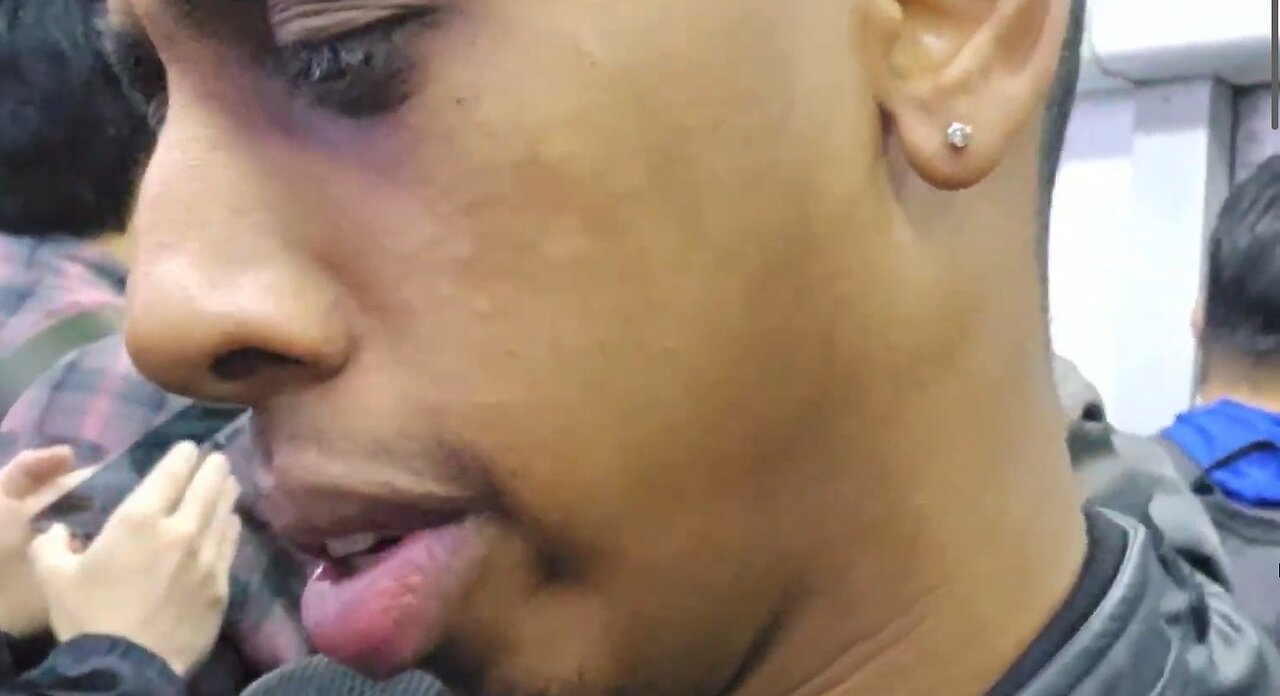 IP2 Stories - Johnny Somali RUINING Train & Bus Rides in Korea! Pressing Europeans & Koreans Too