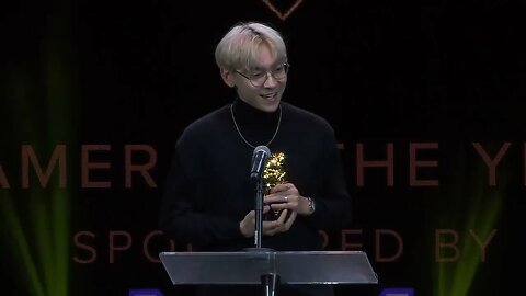 TenZ Wins Gamer of the Year at The Streamer Awards!!!