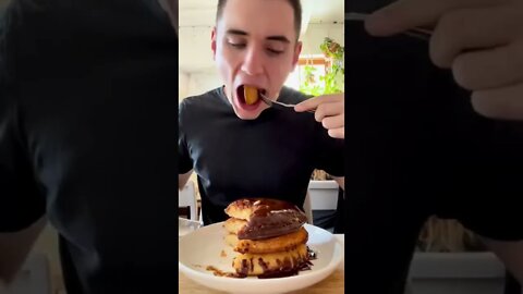 It’s a BAD DAY to be a pancake 😤
