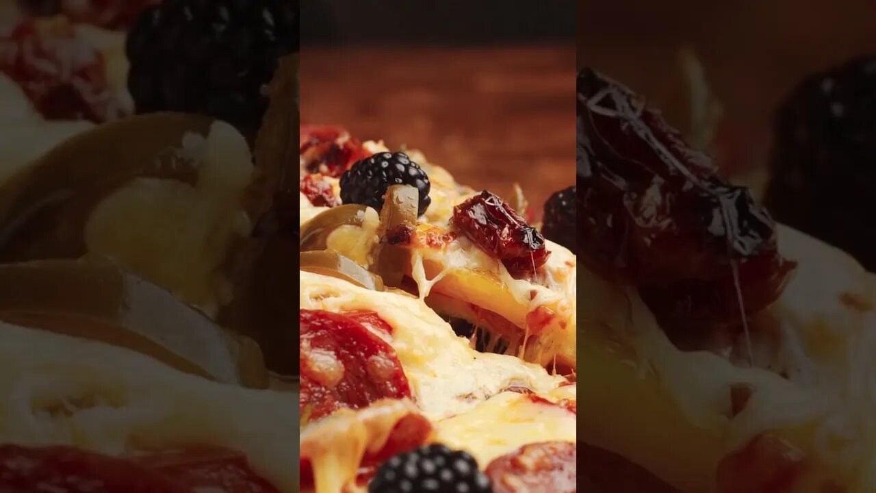 Pizza Strawberry Flavour #youtubeshortsfeed #shorts