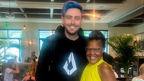 Moments before Scammers Win