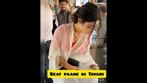 Mumbai local.. seat kaise pakde