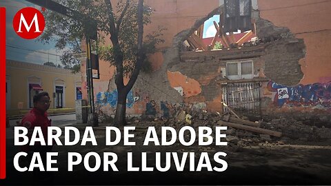 Las intensas lluvias provocan el colapso de la fachada de una antigua vivienda en Toluca, Edomex
