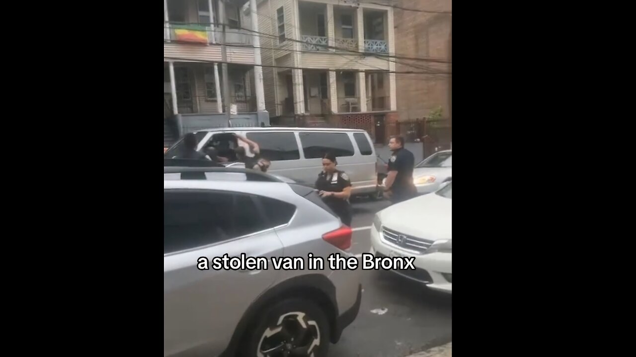 Thief Uses Van As Battering Ram, Avoiding NYPD