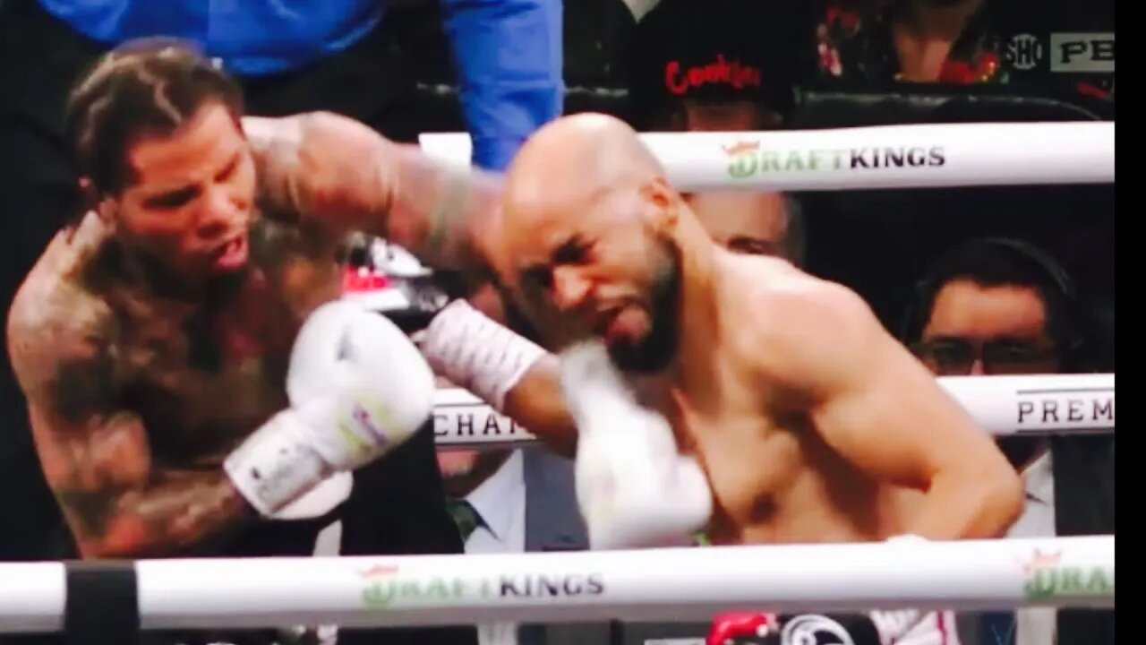 Boom! Gervonta Davis BLASTS A Game Hector Luis Garcia! Wins Via KO In 9!
