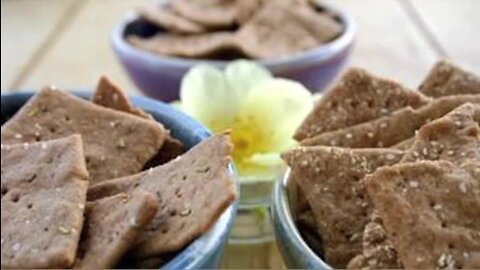 SD12 Erin Crackers 1 | Sourdough eCourse Lesson 12