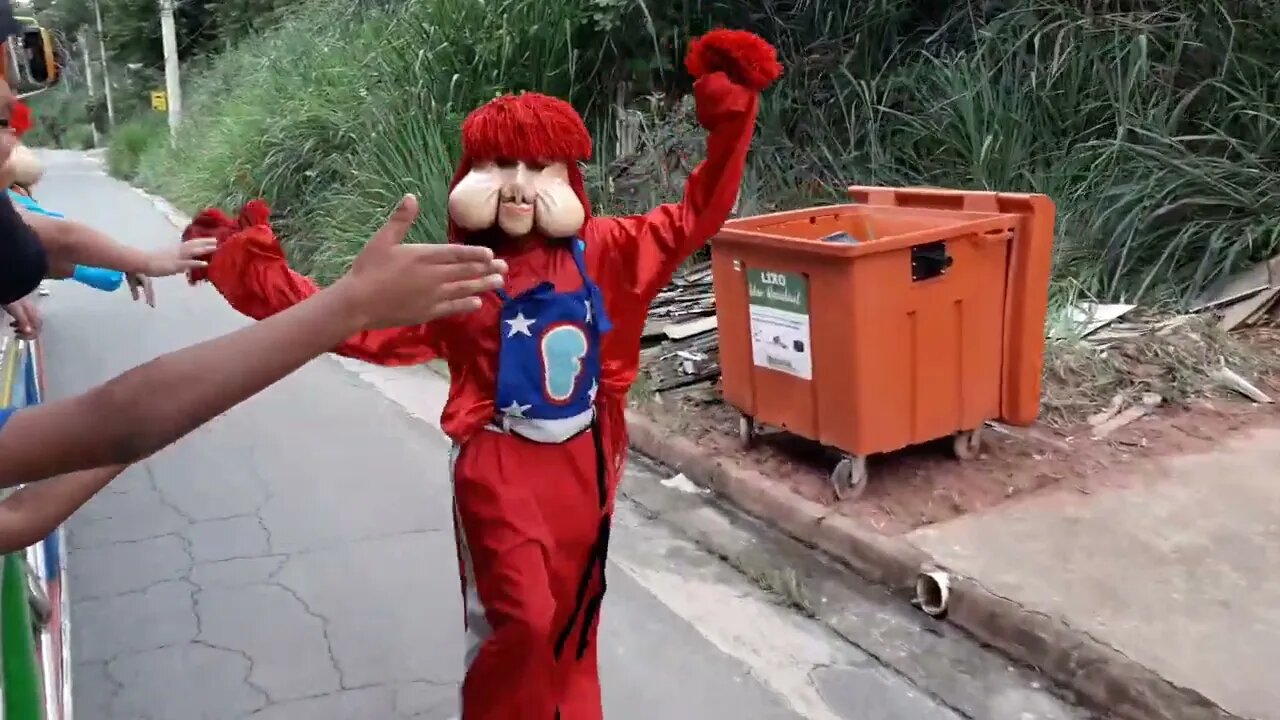 PASSINHOS DO FOFÃO, NARUTO, BEN10 E HOMEM-ARANHA, DANÇANDO NA CARRETA DA ALEGRIA TRIPLO X, LIKE 25